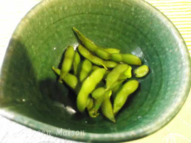 緑の館　バラ図鑑: 枝豆収穫